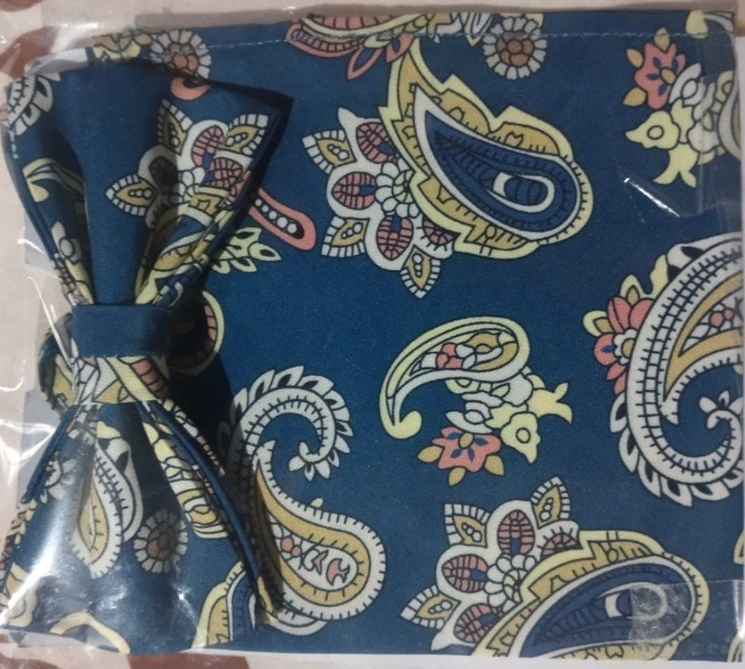 Fabric detail photo from the Regal Fashion cloth wall